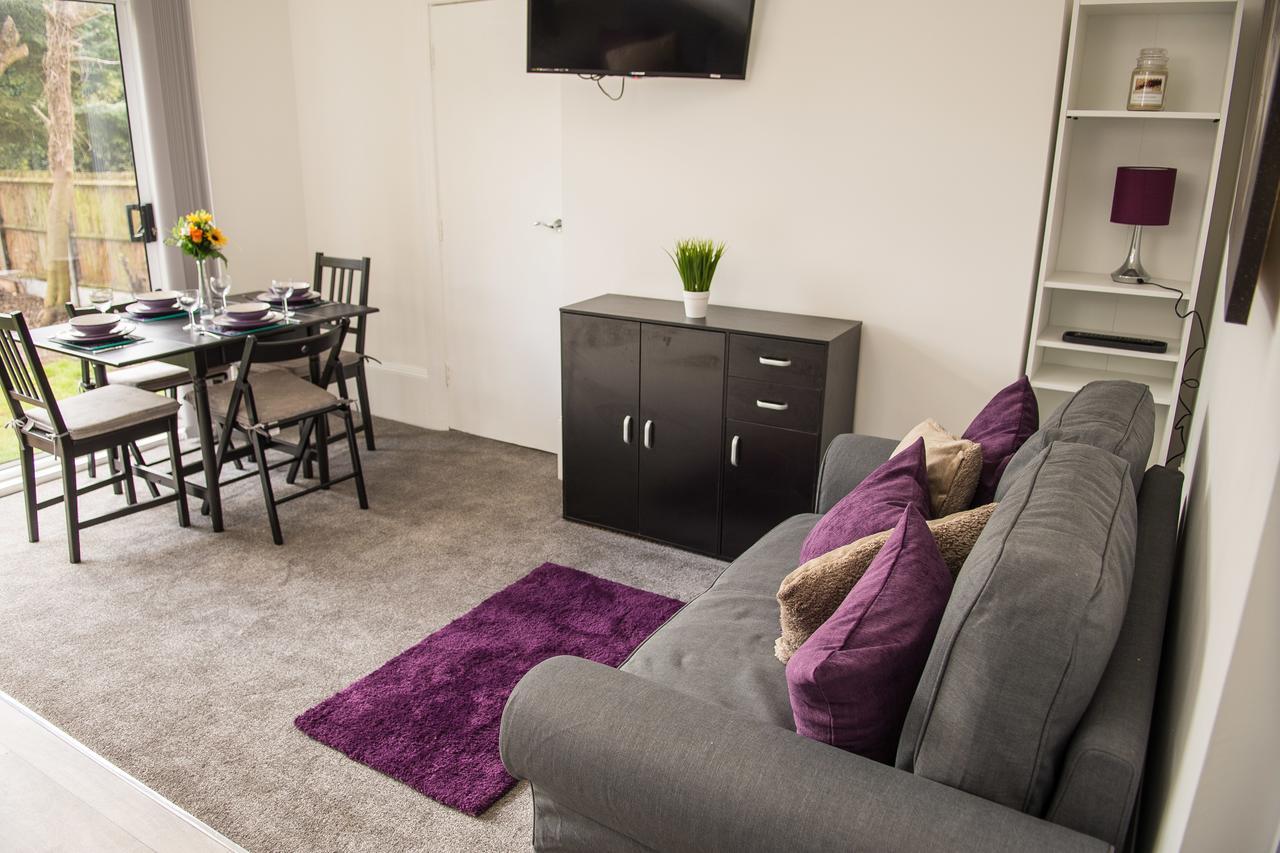 Moseley Mews Village Suites - Purple 伯明翰 外观 照片